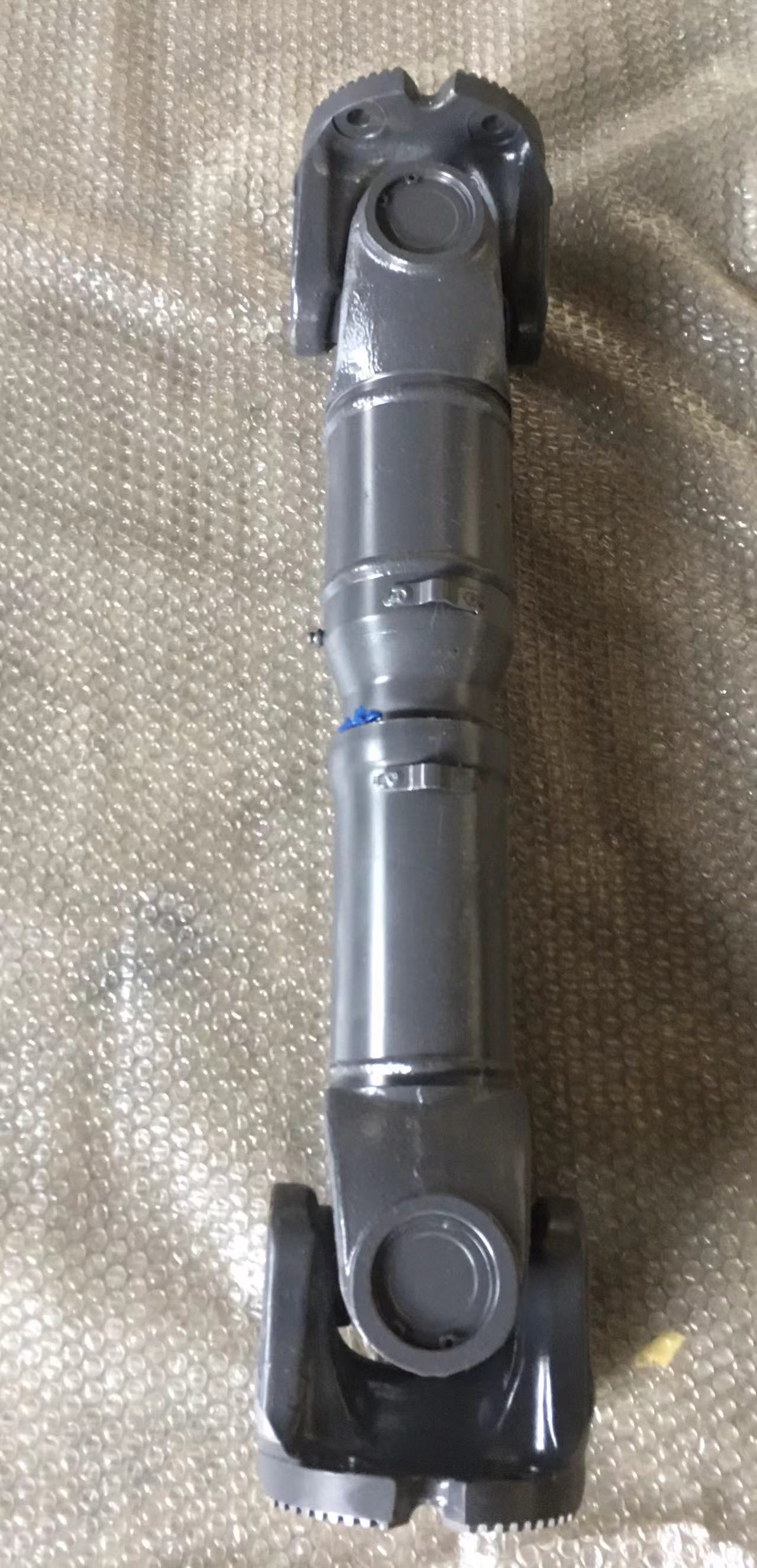 cardan shaft for commercial vehicle.jpg